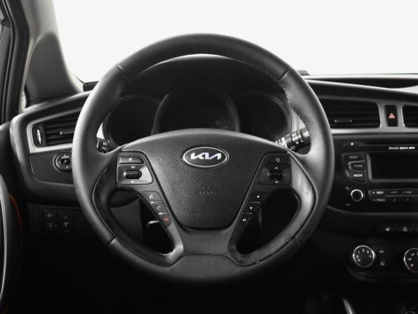 Kia Ceed II с пробегом 2014 года, цена 873 200 рублей, 230784 км, универсал, Автокод Объявления