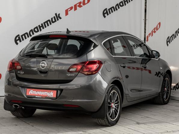 Opel Astra J Рестайлинг с пробегом 2012 года, цена 720 000 рублей, 173406 км, хэтчбек, Автокод Объявления