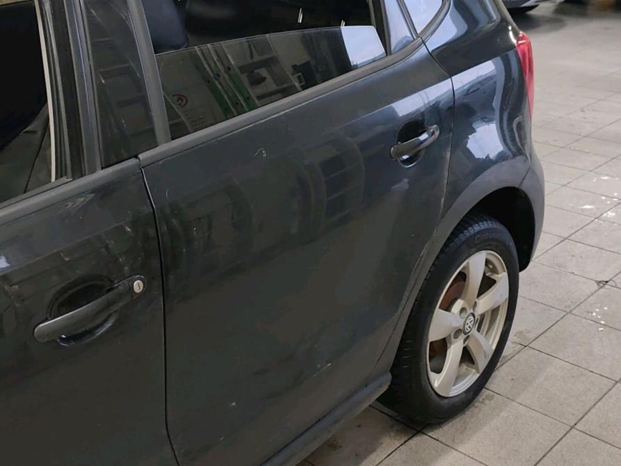 Volkswagen Polo V Санкт-Петербург  - изображение 4