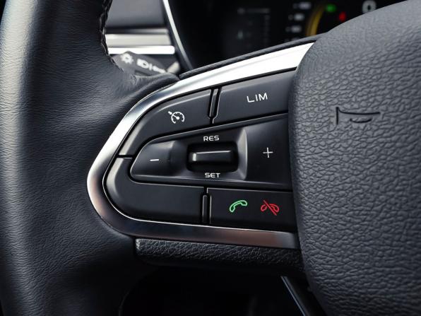 Geely Atlas Pro с пробегом 2023 года, цена 2 149 000 рублей, 38840 км, внедорожник, Автокод Объявления