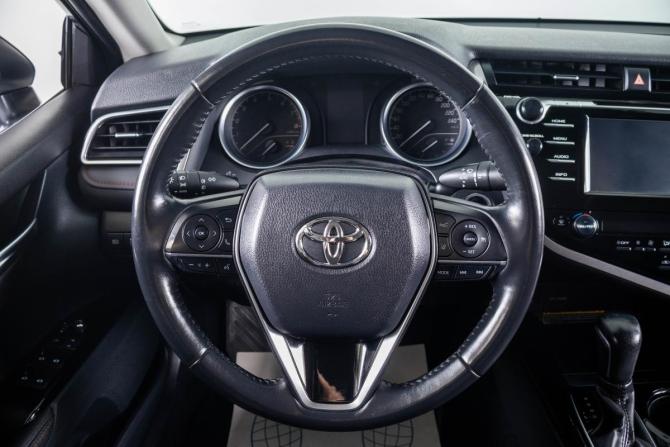 Toyota Camry VIII (XV70) с пробегом 2021 года, цена 2 999 000 рублей, 96000 км, седан, Автокод Объявления