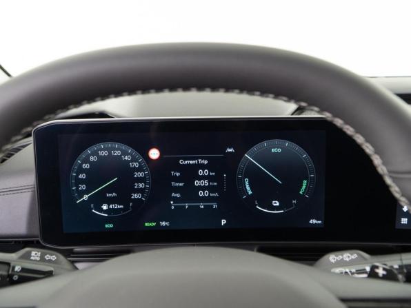 Kia Carnival IV Рестайлинг с пробегом 2025 года, цена 7 745 055 рублей, 49 км, минивэн, Автокод Объявления