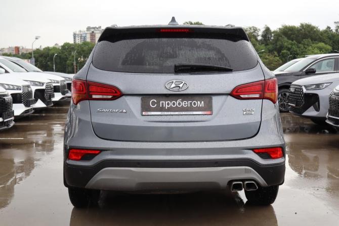 Hyundai Santa Fe III Рестайлинг с пробегом 2017 года, цена 1 799 000 рублей, 200000 км, внедорожник, Автокод Объявления