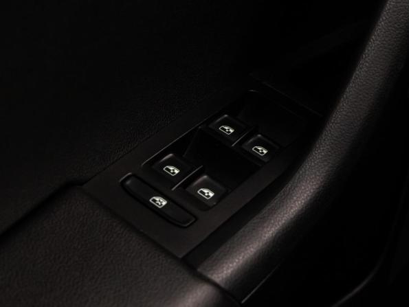 Skoda Octavia III (A7) Рестайлинг с пробегом 2018 года, цена 2 099 000 рублей, 127703 км, лифтбек, Автокод Объявления