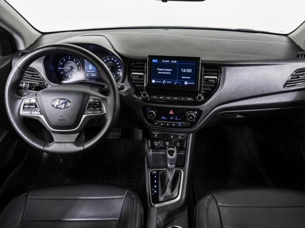 Hyundai Solaris II Рестайлинг с пробегом 2021 года, цена 1 998 000 рублей, 38366 км, седан, Автокод Объявления