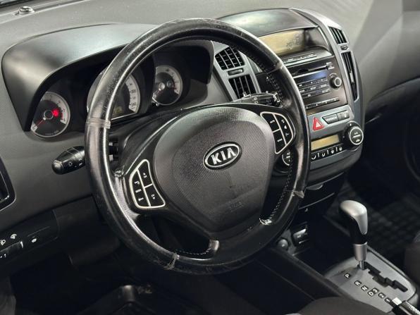 Kia Ceed I с пробегом 2008 года, цена 580 000 рублей, 305499 км, универсал, Автокод Объявления