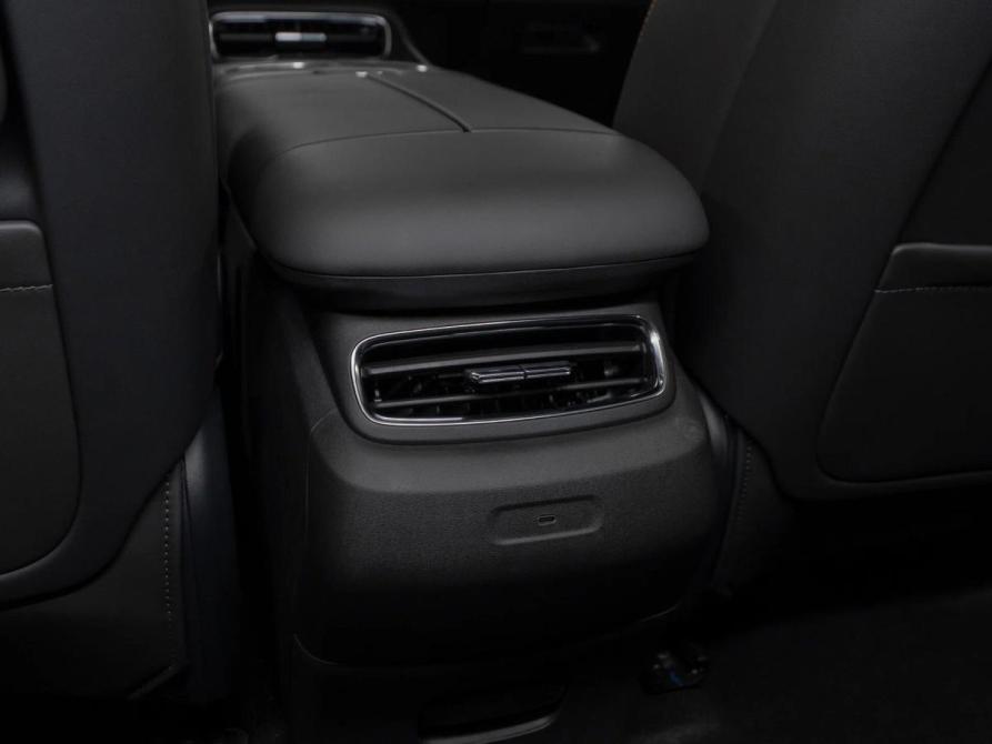 Changan Qiyuan Q07 Москва  - изображение 15