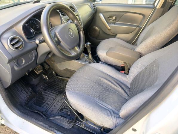 Renault Sandero II с пробегом 2016 года, цена 884 700 рублей, 129957 км, хэтчбек, Автокод Объявления