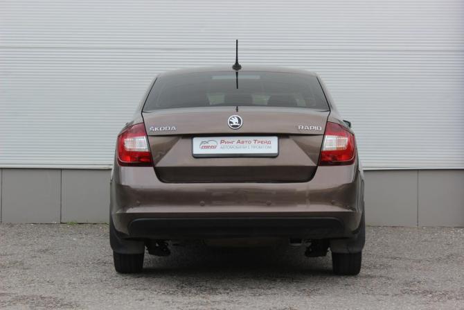 Skoda Rapid I Рестайлинг с пробегом 2018 года, цена 947 000 рублей, 149559 км, лифтбек, Автокод Объявления