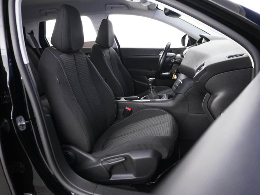 Peugeot 308 II Рестайлинг Москва  - изображение 8