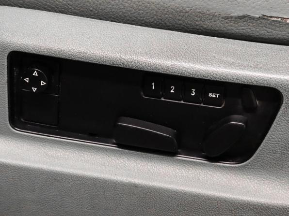 Volkswagen Touareg I с пробегом 2006 года, цена 990 000 рублей, 320331 км, внедорожник, Автокод Объявления