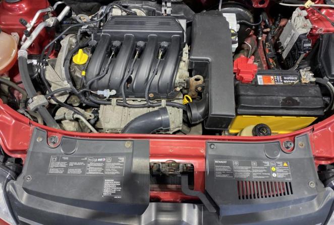 Renault Sandero II с пробегом 2015 года, цена 700 000 рублей, 198404 км, хэтчбек, Автокод Объявления