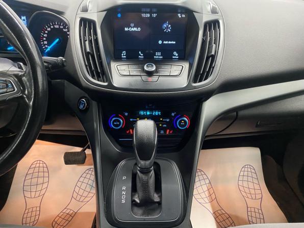 Ford Kuga II Рестайлинг с пробегом 2017 года, цена 1 558 000 рублей, 167289 км, внедорожник, Автокод Объявления