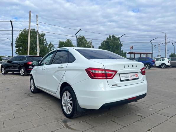 Lada (ВАЗ) Vesta I с пробегом 2018 года, цена 941 100 рублей, 122484 км, седан, Автокод Объявления