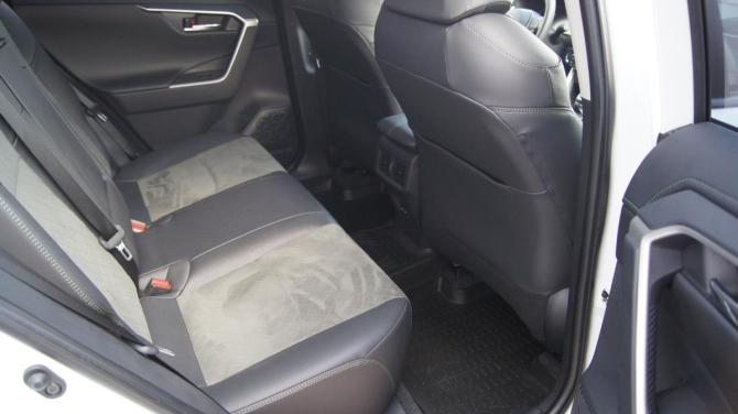 Toyota RAV4 V (XA50) с пробегом 2024 года, цена 4 199 900 рублей, 98 км, внедорожник, Автокод Объявления