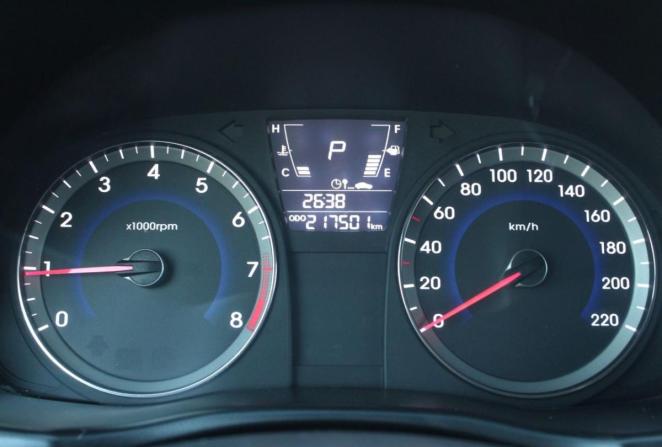 Hyundai Solaris I с пробегом 2011 года, цена 700 000 рублей, 217501 км, седан, Автокод Объявления