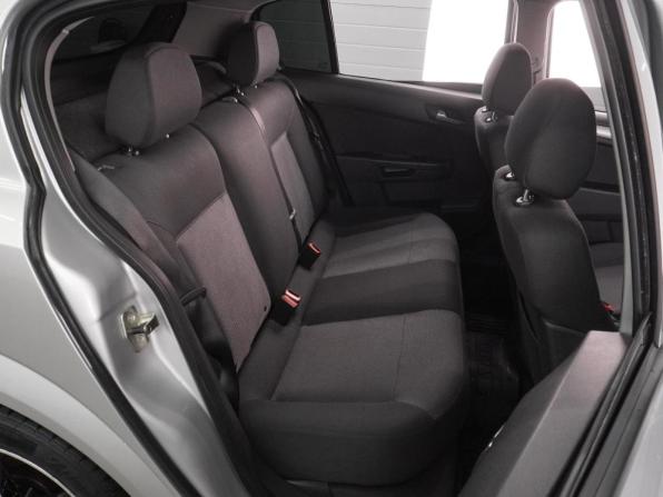 Opel Astra H Рестайлинг с пробегом 2012 года, цена 649 000 рублей, 176975 км, хэтчбек, Автокод Объявления