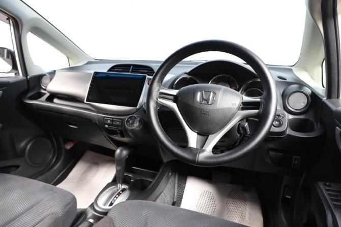 Honda Fit II с пробегом 2011 года, цена 999 000 рублей, 106301 км, хэтчбек, Автокод Объявления