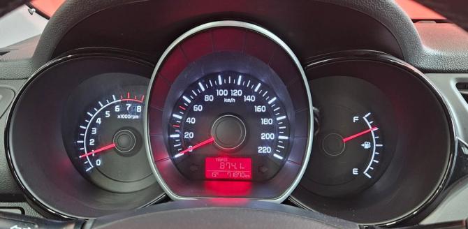 Kia Rio III Рестайлинг с пробегом 2017 года, цена 1 139 000 рублей, 71827 км, седан, Автокод Объявления