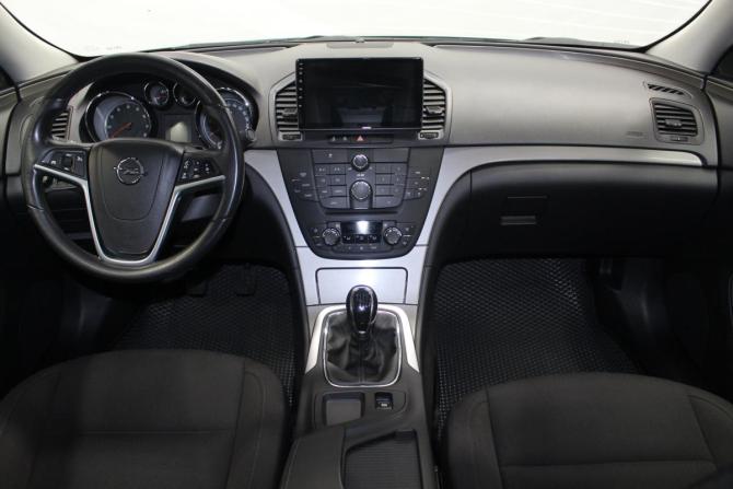 Opel Insignia I с пробегом 2013 года, цена 819 000 рублей, 204742 км, хэтчбек, Автокод Объявления