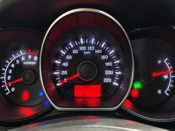 Kia Rio III Рестайлинг с пробегом 2016 года, цена 1 053 000 рублей, 104553 км, седан, Автокод Объявления