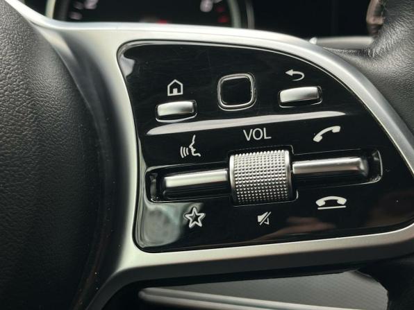 Mercedes-Benz E-Класс V (W213 S213 C238) с пробегом 2019 года, цена 2 329 000 рублей, 165224 км, седан, Автокод Объявления