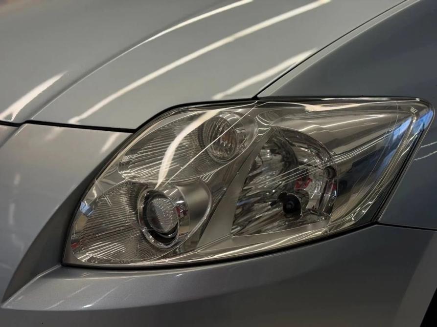 Toyota Auris I Челябинск  - изображение 14