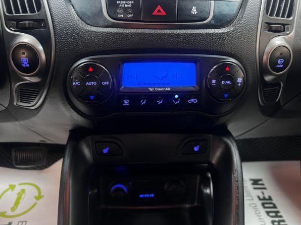 Hyundai ix35 I Рестайлинг с пробегом 2013 года, цена 1 245 000 рублей, 216701 км, внедорожник, Автокод Объявления