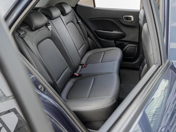 Hyundai Venue I с пробегом 2021 года, цена 1 888 000 рублей, 101950 км, внедорожник, Автокод Объявления