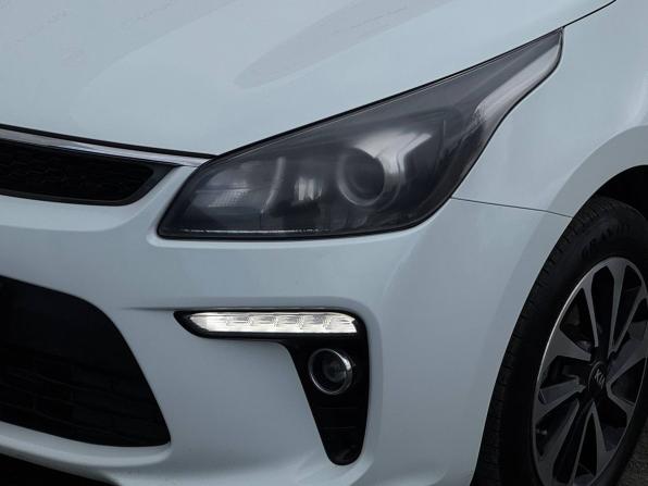 Kia Rio IV с пробегом 2018 года, цена 1 289 000 рублей, 161176 км, седан, Автокод Объявления