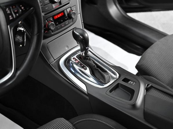 Opel Insignia I с пробегом 2013 года, цена 689 000 рублей, 132766 км, седан, Автокод Объявления