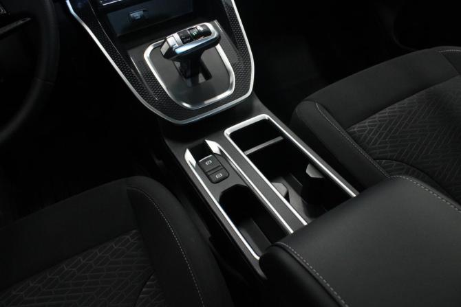 Haval M6 II с пробегом 2024 года, цена 2 049 000 рублей, 4129 км, внедорожник, Автокод Объявления