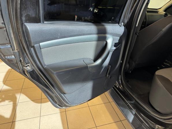 Renault Duster I Рестайлинг с пробегом 2015 года, цена 1 425 000 рублей, 97630 км, внедорожник, Автокод Объявления