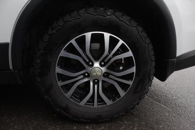 Mitsubishi Outlander III Рестайлинг 2 с пробегом 2018 года, цена 1 940 000 рублей, 154372 км, внедорожник, Автокод Объявления
