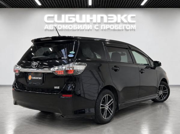 Toyota Wish II Рестайлинг с пробегом 2015 года, цена 1 645 000 рублей, 90809 км, минивэн, Автокод Объявления