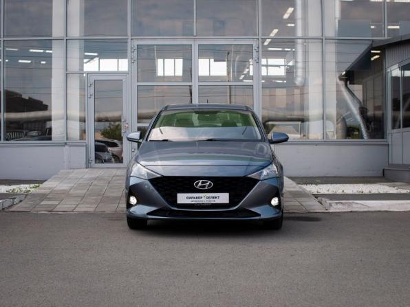 Hyundai Solaris II Рестайлинг с пробегом 2021 года, цена 1 350 000 рублей, 148762 км, седан, Автокод Объявления