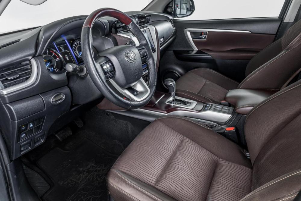 Toyota Fortuner II Казань  - изображение 8