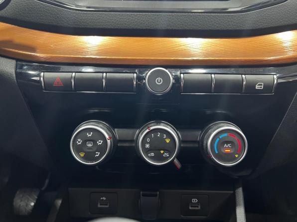 Lada (ВАЗ) Vesta I Рестайлинг (NG) с пробегом 2023 года, цена 1 309 700 рублей, 24438 км, седан, Автокод Объявления