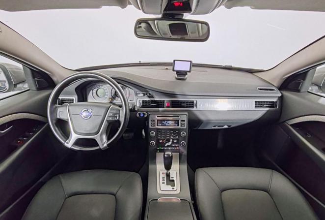 Volvo XC70 II с пробегом 2010 года, цена 1 200 000 рублей, 299747 км, универсал, Автокод Объявления