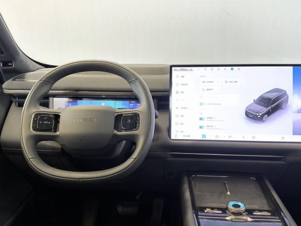 Lynk &amp; Co 900 с пробегом 2026 года, цена 8 300 000 рублей, 32 км, внедорожник, Автокод Объявления