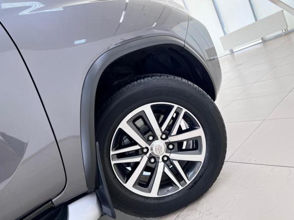 Toyota Fortuner II с пробегом 2019 года, цена 3 990 000 рублей, 76110 км, внедорожник, Автокод Объявления