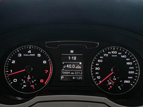 Audi Q3 I (8U) Рестайлинг с пробегом 2015 года, цена 2 099 000 рублей, 78000 км, внедорожник, Автокод Объявления