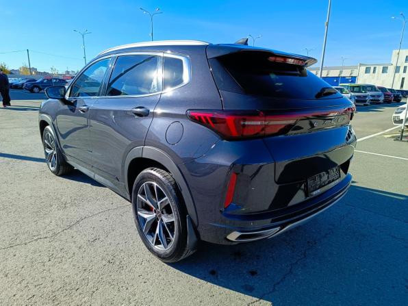Exeed LX I Рестайлинг 2 с пробегом 2023 года, цена 2 329 995 рублей, 35685 км, внедорожник, Автокод Объявления