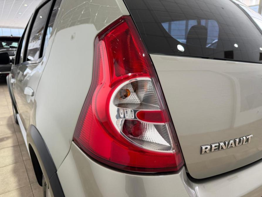 Renault Sandero I Новороссийск  - изображение 18