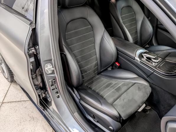 Mercedes-Benz C-Класс IV (W205) Рестайлинг с пробегом 2019 года, цена 3 600 000 рублей, 86200 км, седан, Автокод Объявления