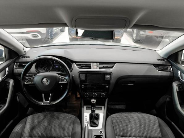 Skoda Octavia III (A7) с пробегом 2013 года, цена 950 000 рублей, 218000 км, лифтбек, Автокод Объявления