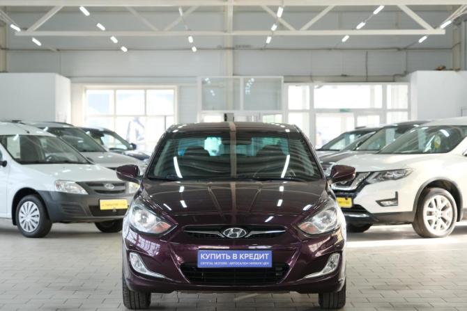 Hyundai Solaris I с пробегом 2012 года, цена 919 000 рублей, 83000 км, седан, Автокод Объявления