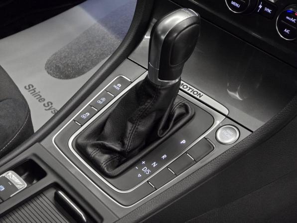 Volkswagen Golf VII с пробегом 2015 года, цена 1 449 000 рублей, 187116 км, универсал, Автокод Объявления