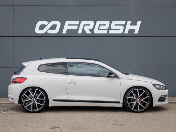Volkswagen Scirocco III с пробегом 2011 года, цена 1 640 000 рублей, 201179 км, хэтчбек, Автокод Объявления