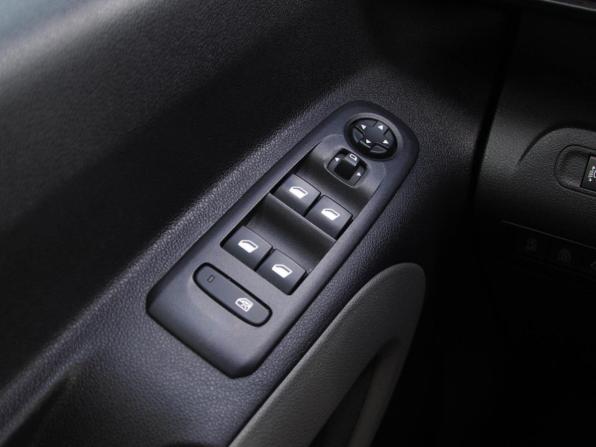 Peugeot Rifter I с пробегом 2020 года, цена 1 675 000 рублей, 92000 км, компактвэн, Автокод Объявления